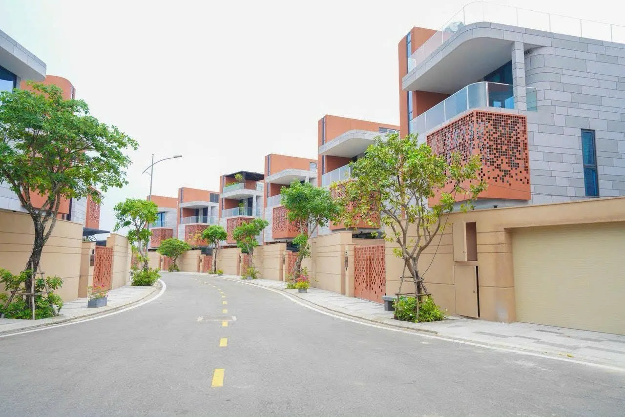 BT6-3 Regal Victoria — 6 Bedroom - photo 6
