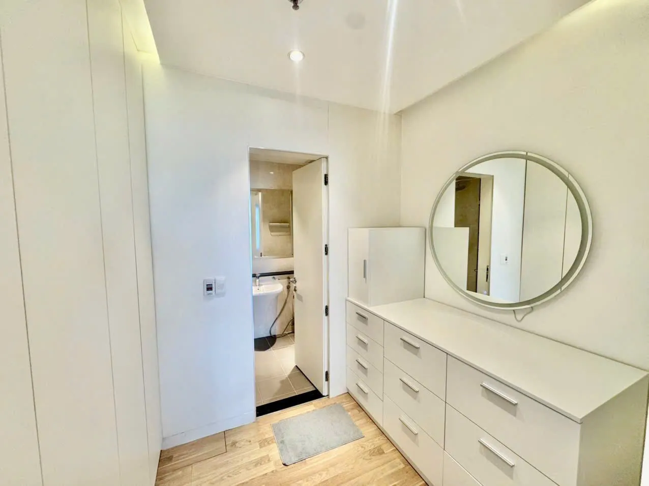 Blooming Tower — River & Bay View 3BR - photo 2